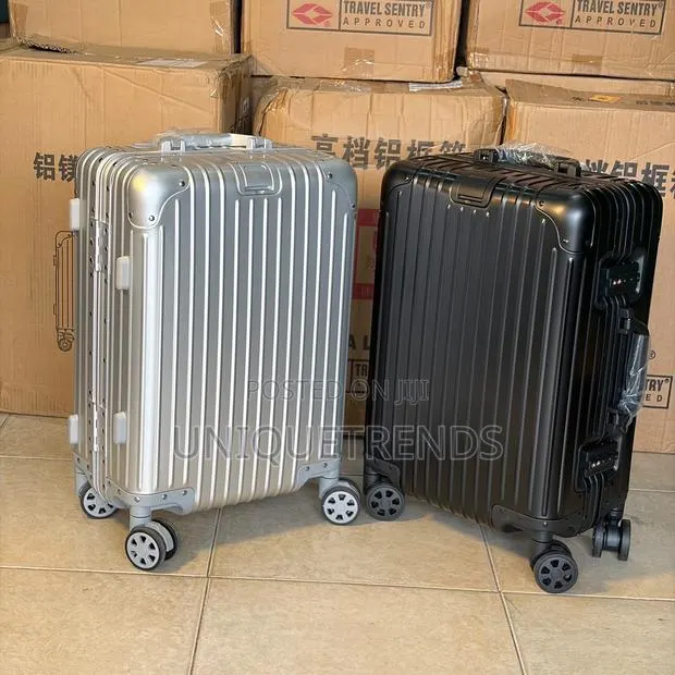 High Quality 20inches Aluminum Hardshell Cabin Suitcases · Photo 1