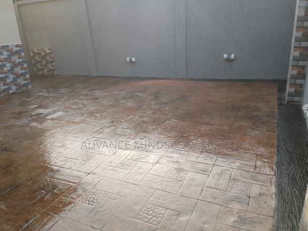 Stamped Concrete Work · Photo 6