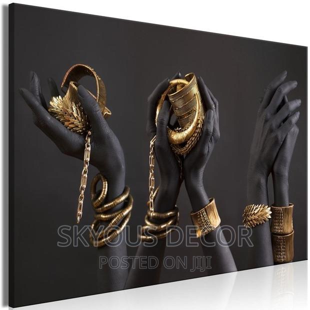 Wall Canvas With Original Canvas Material · Photo 1
