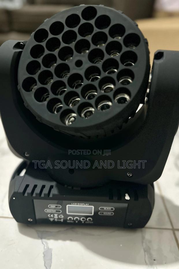 Rgbw 36 X 3 Watts Moving Head Light · Photo 1