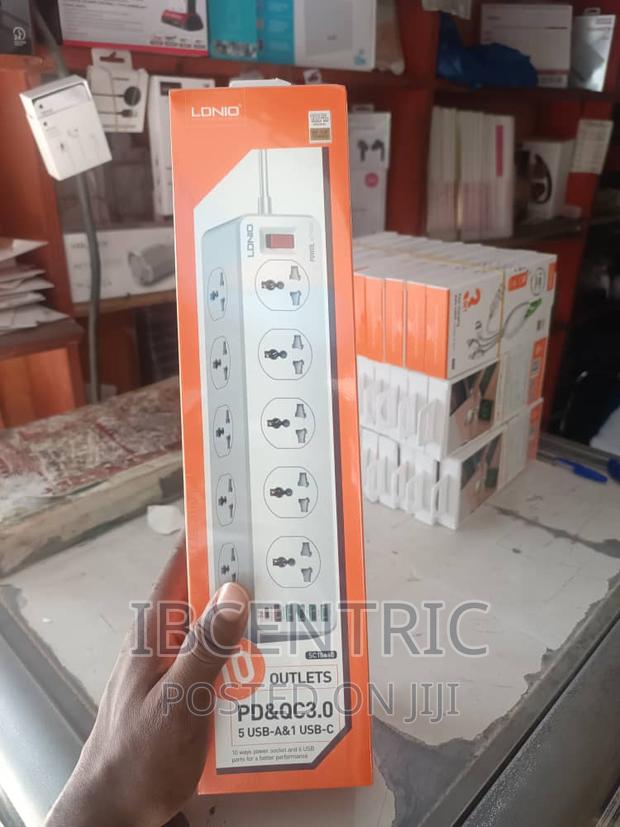 LDNIO 5- Port Surge Protector · Photo 2