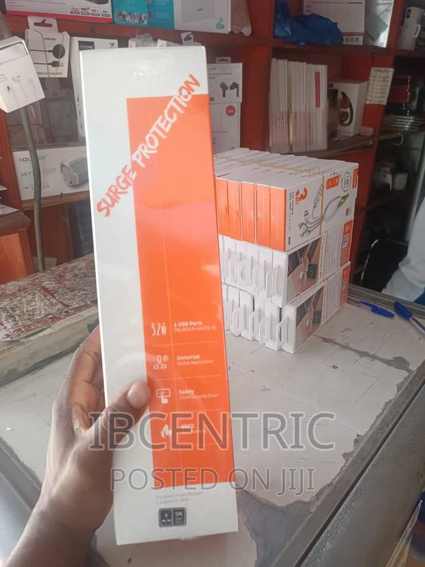 LDNIO 5- Port Surge Protector · Photo 1