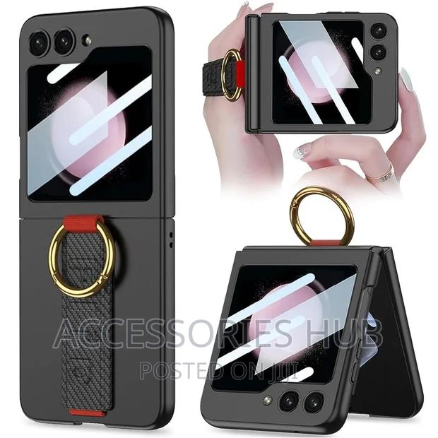 Ring Cases With Screen Protectors for Z Flip 5 and 6 · Photo 1