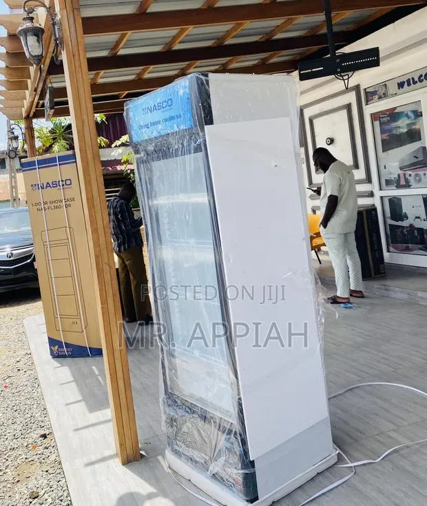 Energy Saving Nasco Naafl360-1dr Beverage Cooler. · Photo 1