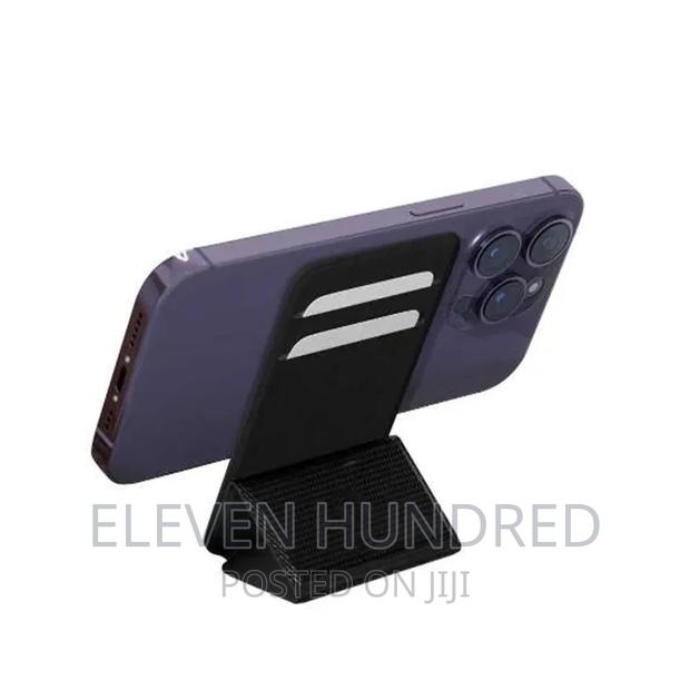 Magsafe Wallet / Stand – Black · Photo 1
