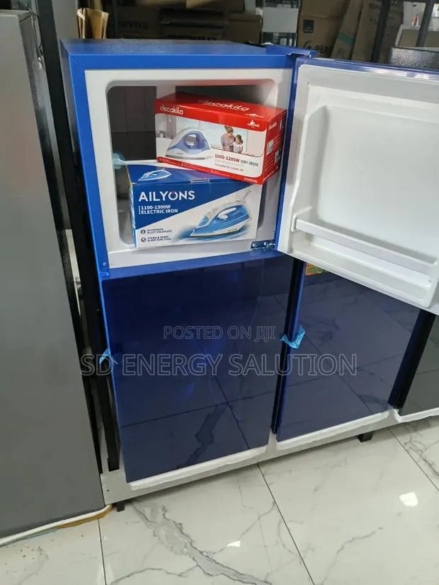 Westpool Refrigerator Smart Life 108L Plus Free Iron · Photo 1