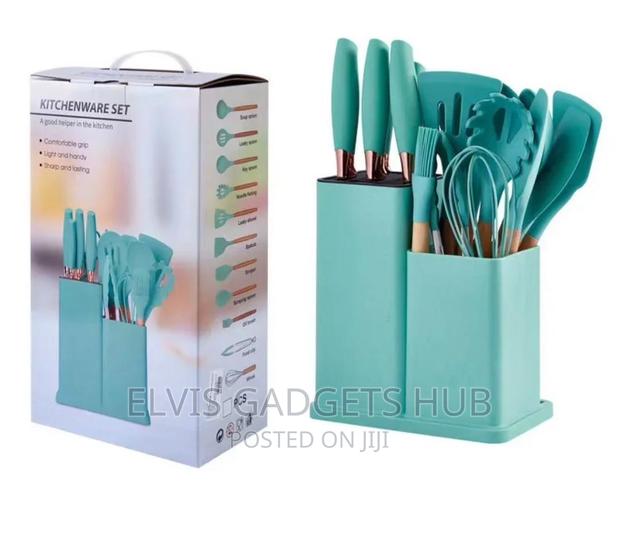 Kitchenware Set · Photo 1