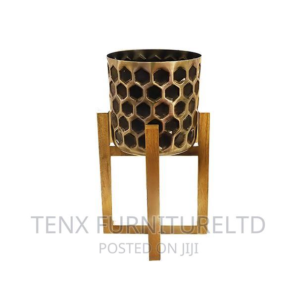 Decor Planter With Wooden Stand Small(Accasia)) · Photo 1