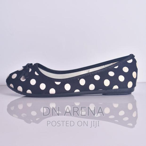 Original Women H M Flat Shoe · Photo 2