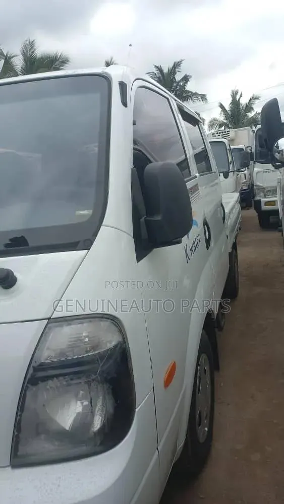 Kia/Hyundai Bongo (Kia) 2010 Model Home Used · Photo 1