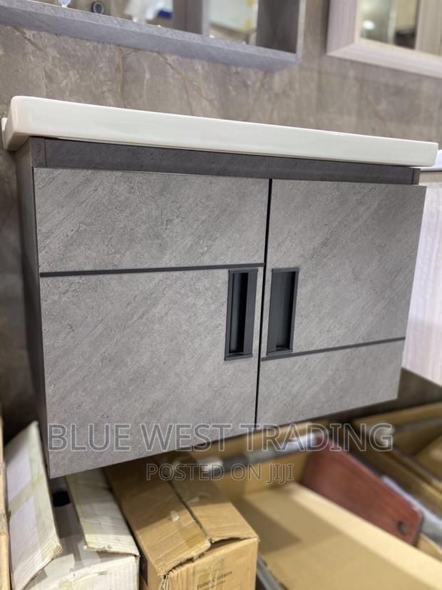 Bathroom Cabinet Basin - Wall Hung Cabinet Basin · Photo 4