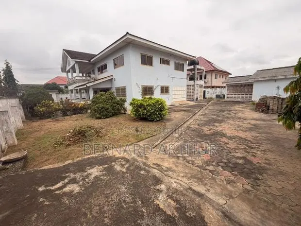 5bdrm Mansion in Bernard Agency, Post Office Area for rent · Photo 1