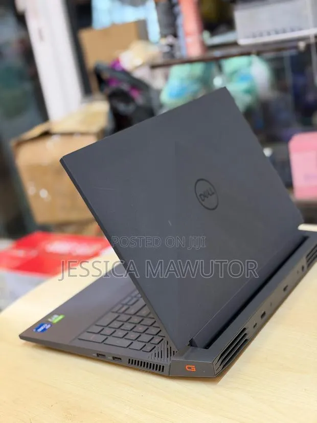 Laptop Dell G15 5511 16GB Intel Core i7 SSD 512GB · Photo 1