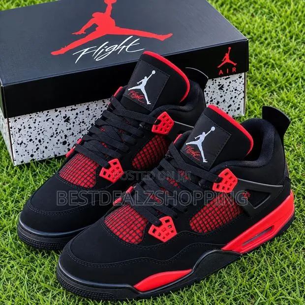 Jordan 4 Red Black · Photo 1