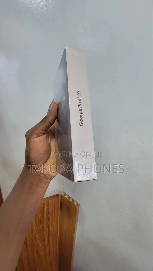 New Google Pixel 10 128 GB Black · Photo 1