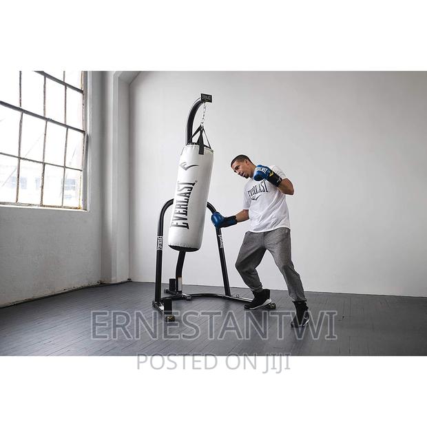 Heavy Wieght Punching Bag Stand · Photo 3