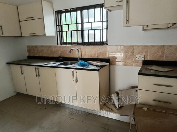 2bdrm Apartment in , Dzorwulu for rent · Photo 7