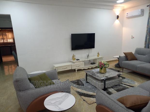 Fully Furnished 2 Bedrooms Apartment at Anaji · Photo 2