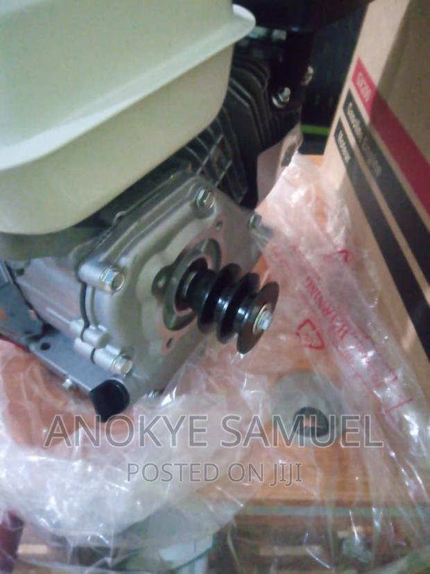 6.5hp Petrol Engine · Photo 5
