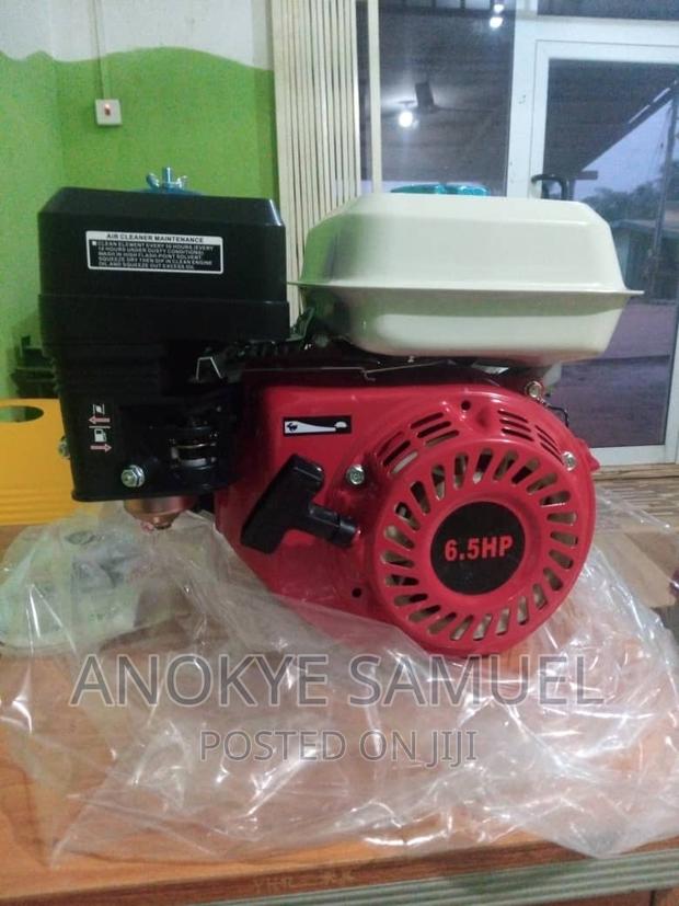 6.5hp Petrol Engine · Photo 7