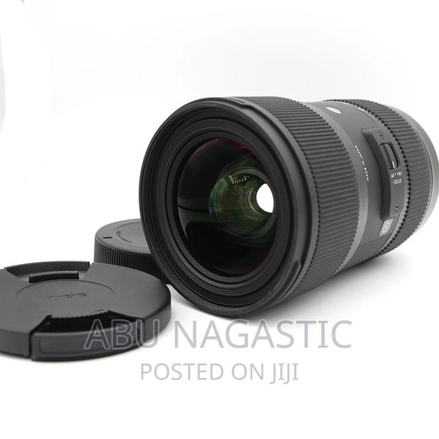 Sigma 18-35mm F1.8 DC · Photo 1