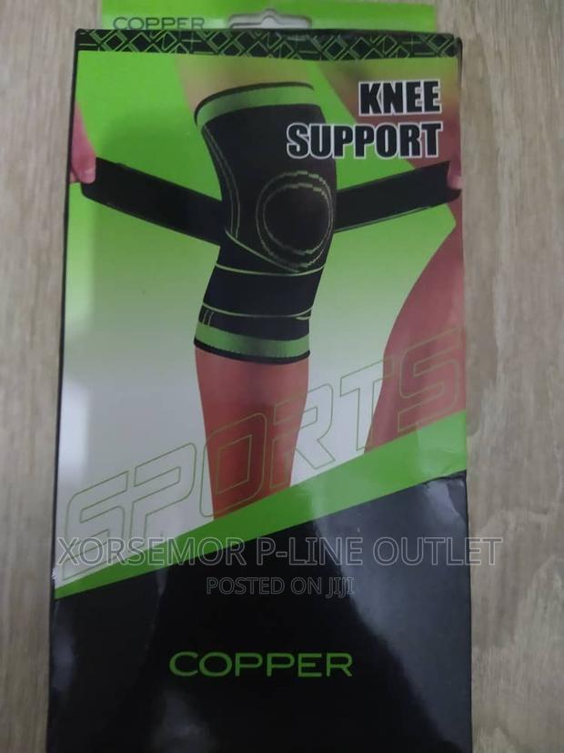 Adjustable Knee Aid Brace · Photo 2