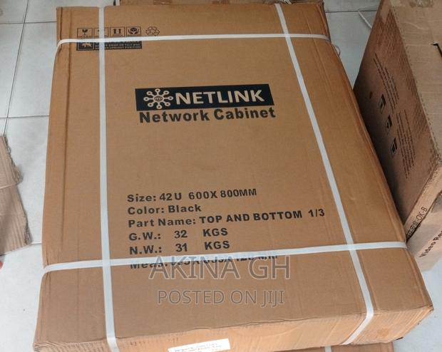 42u Floor Standing Cabinet Rack 600x800 Glass Door · Photo 1