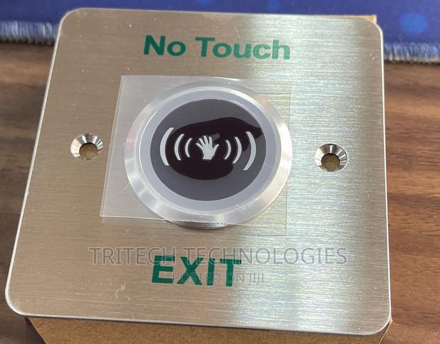 Hikvision Entrance Exit Non Touch Button DS-K7P03 · Photo 4