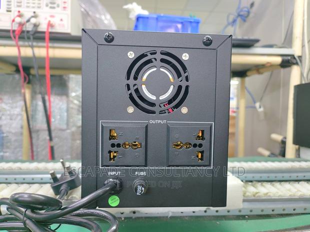 UPS 3000va + Avr (Escapade) · Photo 3