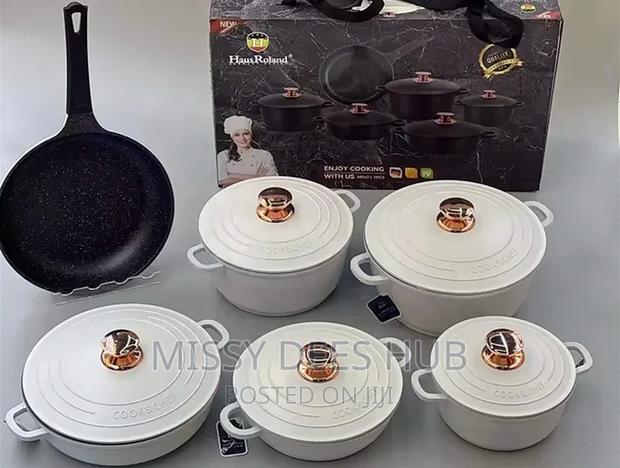 High Quality 11pcs Die Cast Aluminium Cookware · Photo 3