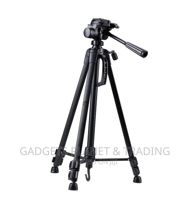Professional Tripod Stand for Camera Camcorder WF-3520 · Photo 2