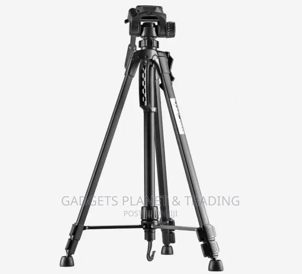 Professional Tripod Stand for Camera Camcorder WF-3520 · Photo 8