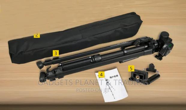 Professional Tripod Stand for Camera Camcorder WF-3520 · Photo 6