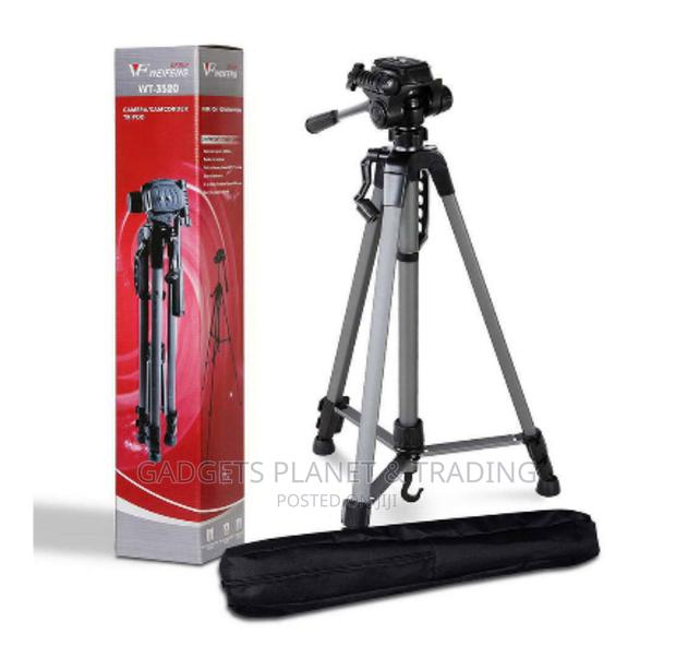 Professional Tripod Stand for Camera Camcorder WF-3520 · Photo 1
