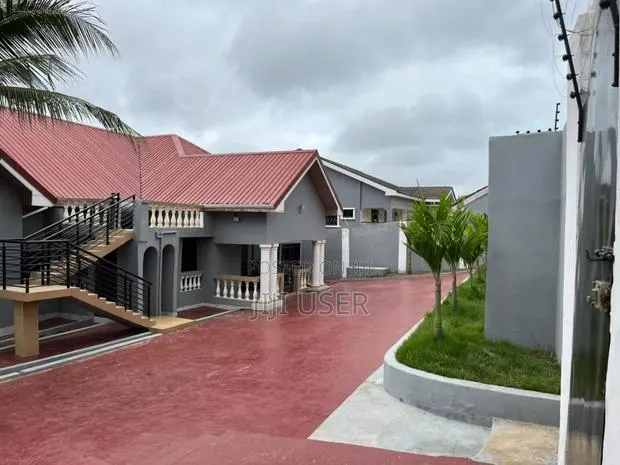 5bdrm House in ....., Bortiano for sale · Photo 1