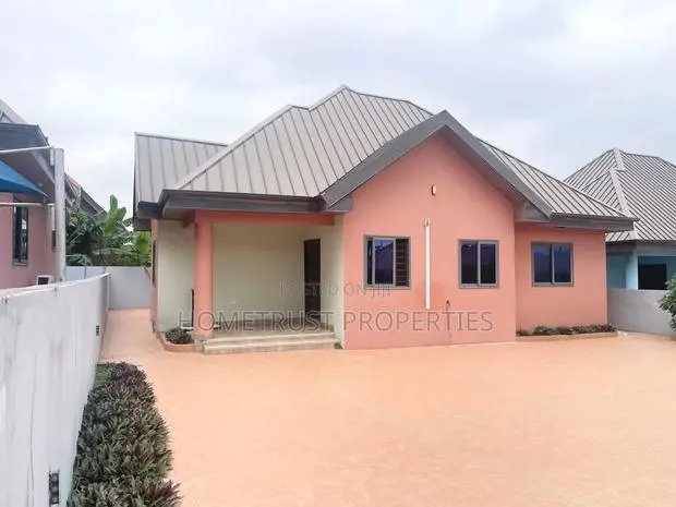 3bdrm House in Oyarifa New York, Owusu Ansah for rent · Photo 1