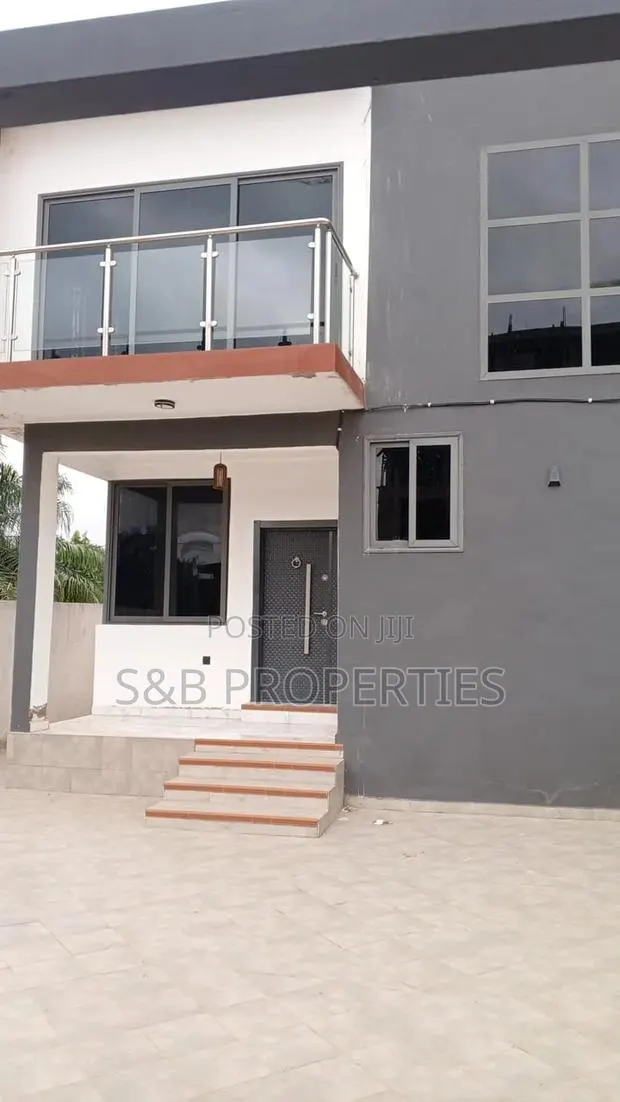 3bdrm House in Ola Achool Area for rent · Photo 1