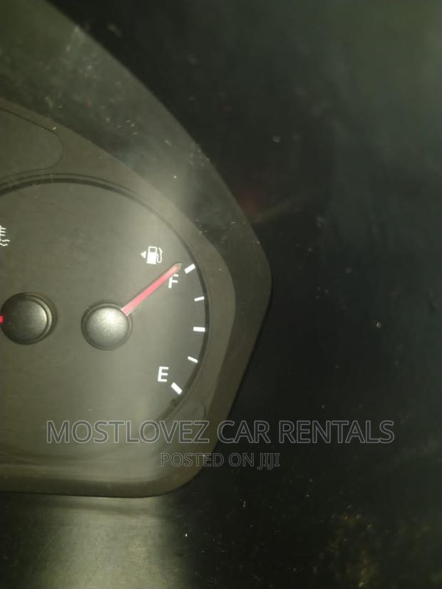 Car Rental in Ghana- Mini Van for Rent in Ghana- 15 Seats · Photo 2