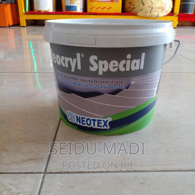 Neocryl Special Floor Paint · Photo 1