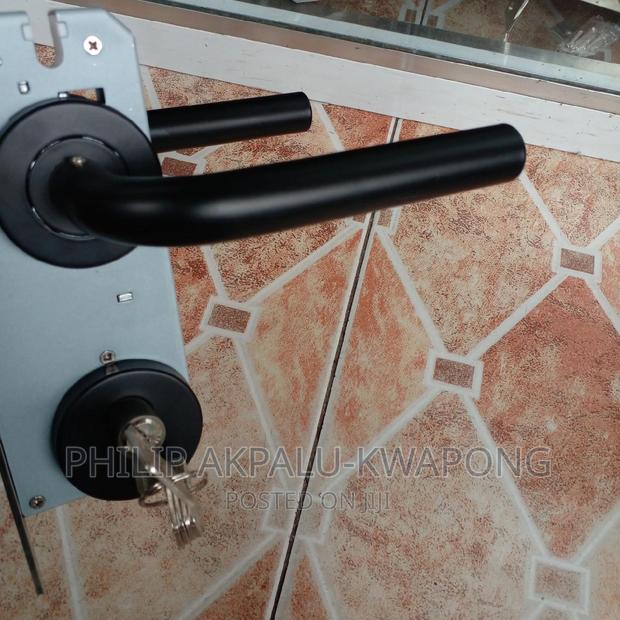 Door Lock(Italian Model) · Photo 5