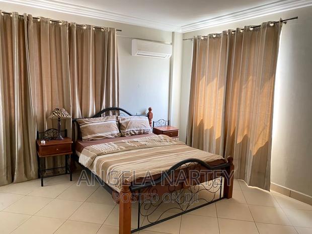 Furnished 3bdrm Apartment in Labone for sale · Photo 8