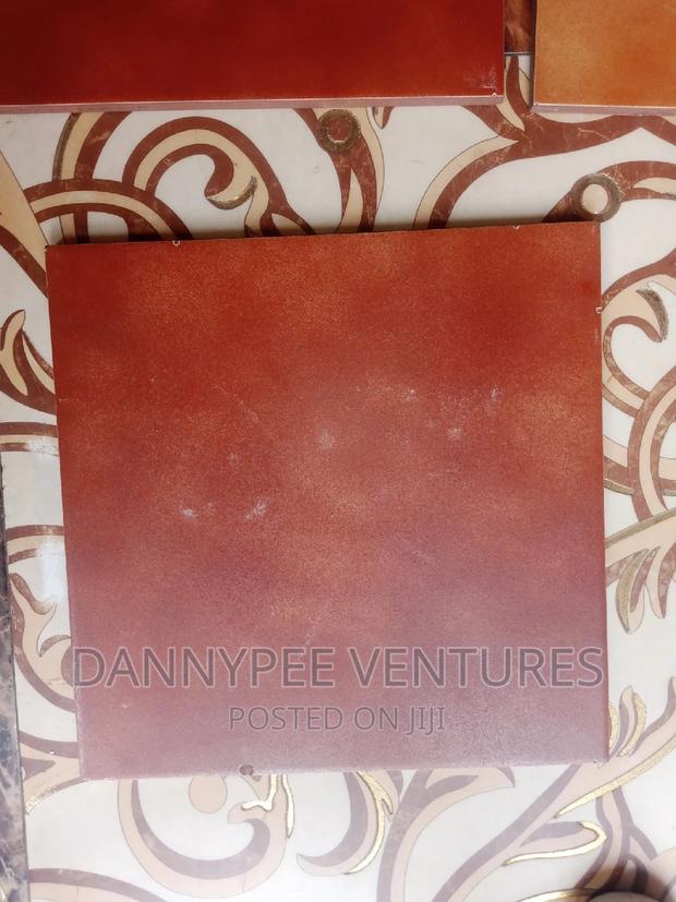 Spanish Compound Tiles Terracotta · Photo 1