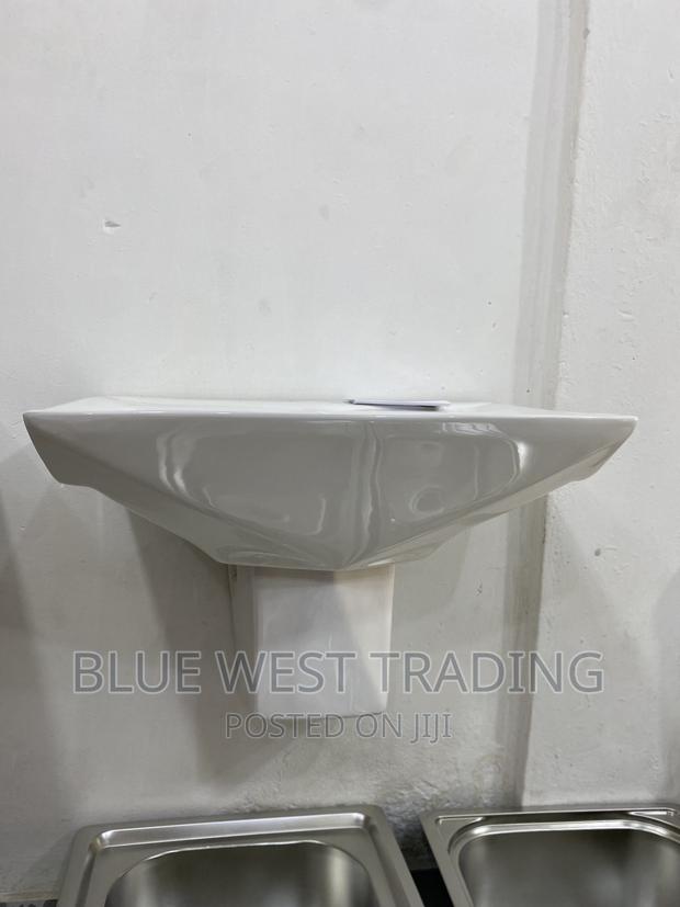 Wall Hung Basin - Master Bedroom Basin · Photo 4