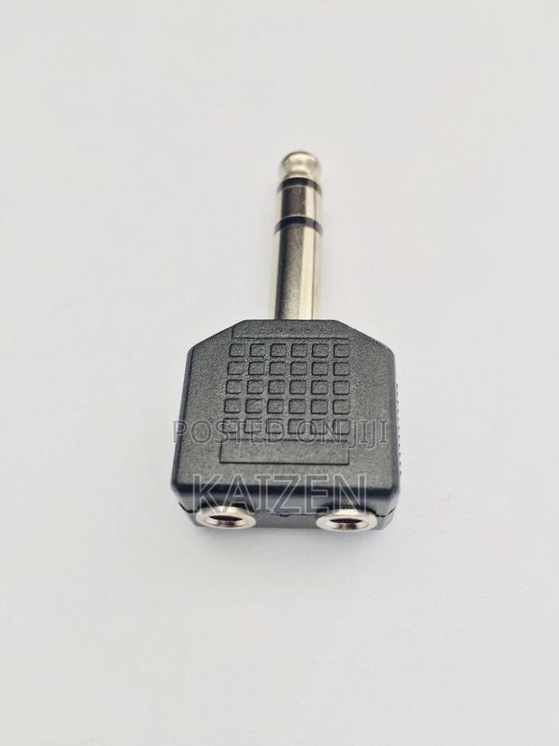 Microphone Converter 2:1 · Photo 1