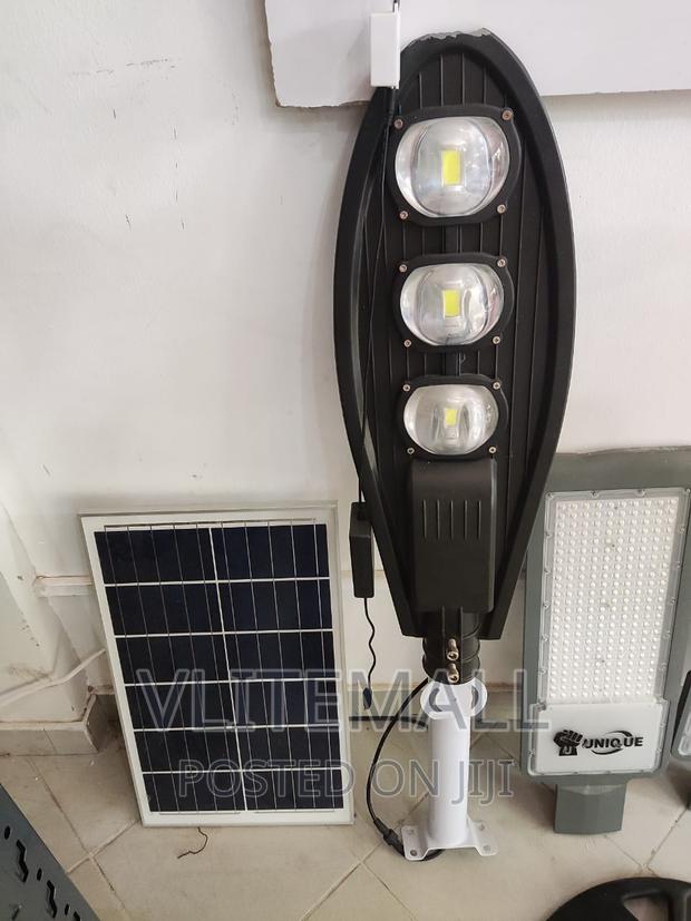 150w Unique Solar Light · Photo 1