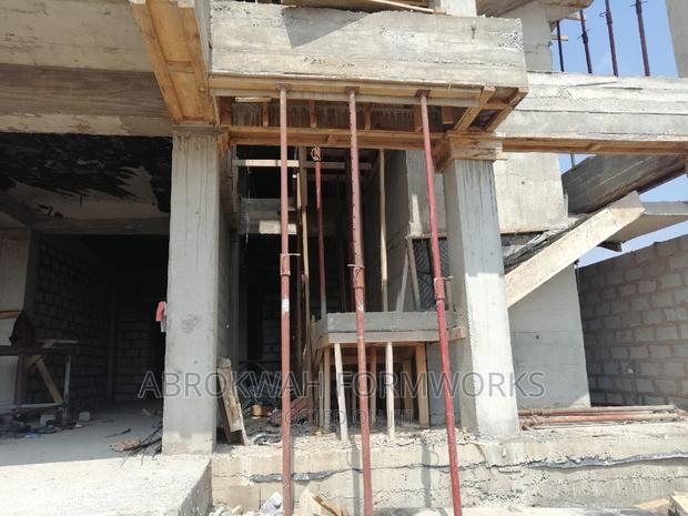 Acrojacks /Props/Decking/Rental/Flow · Photo 1