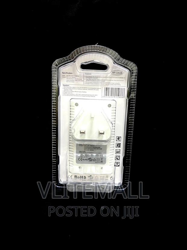 Multiplepower Rechageable Battery Charger (MP-C802B) · Photo 2