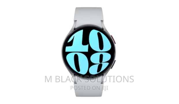 Samsung Watch 6 44mm Silver · Photo 2