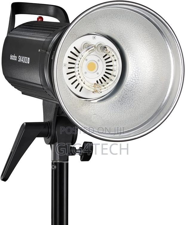 Godox Sk400ii-v (Led) Studio Flash · Photo 2