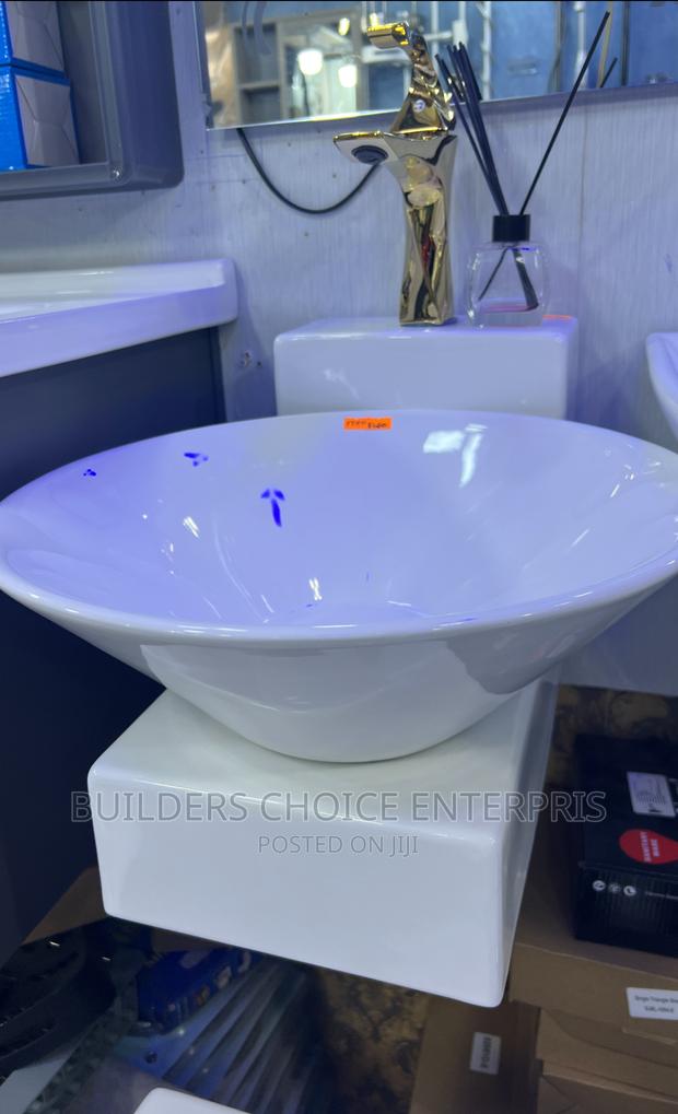 Wash Hand Basin -Wall Hung Basin 288 · Photo 1